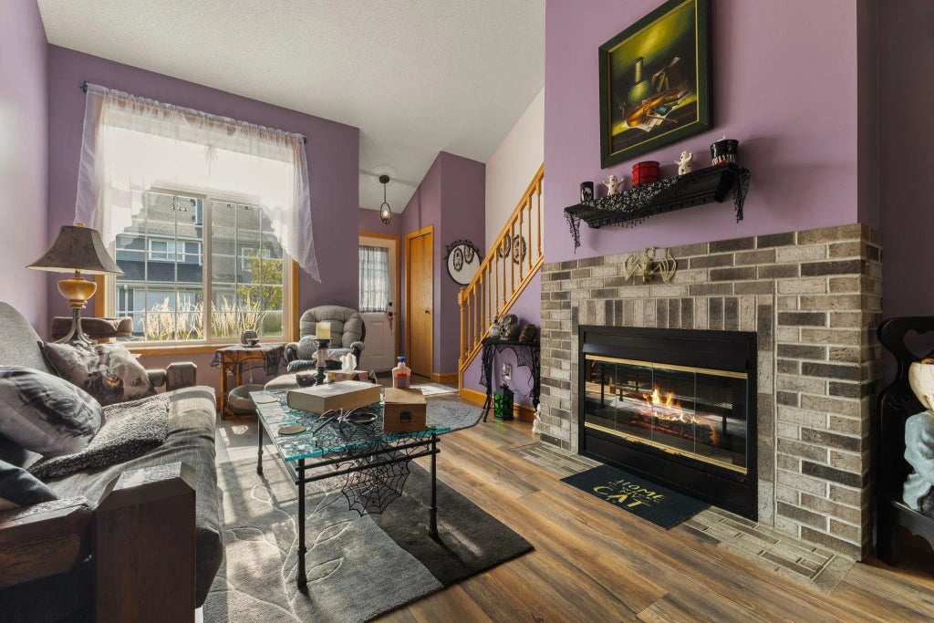 420 Monk Court, Chanhassen