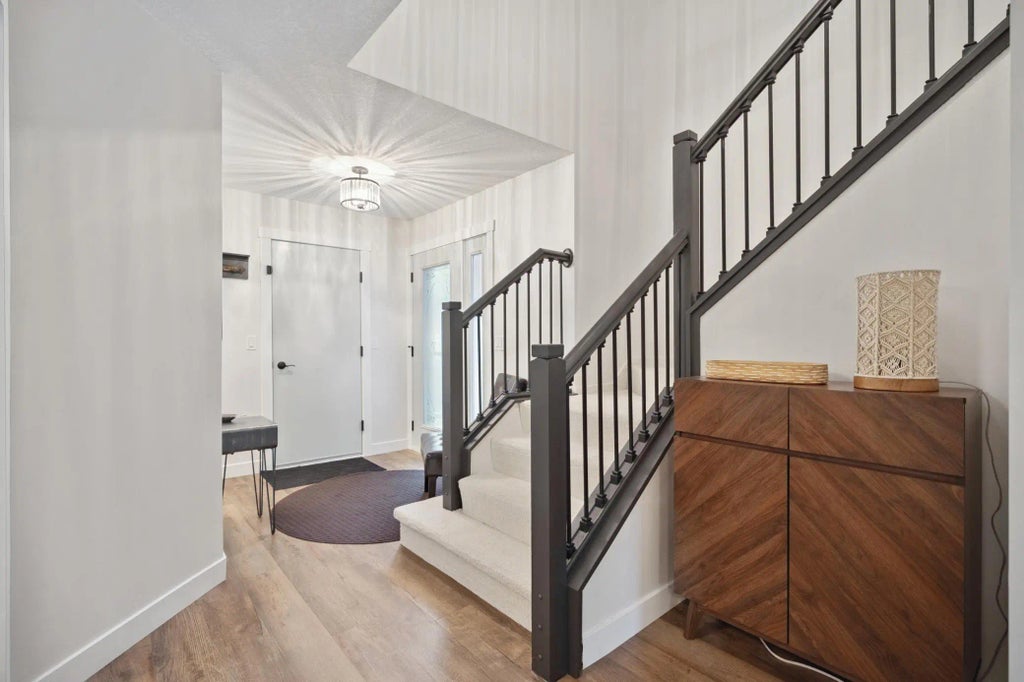 3620 Saint Francis Way B, Eagan