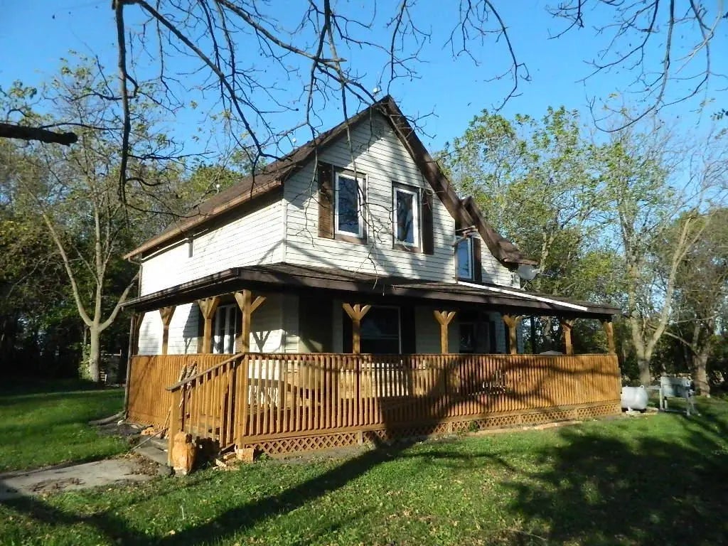 12624 Us Highway 212, Sacred Heart