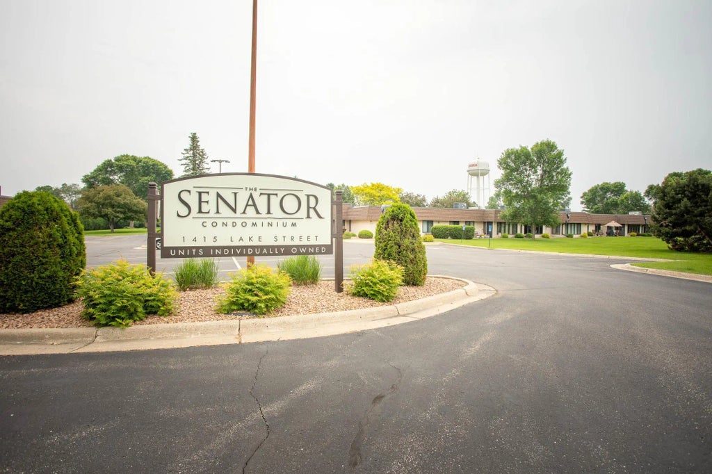 1415 Lake Street 105, Alexandria