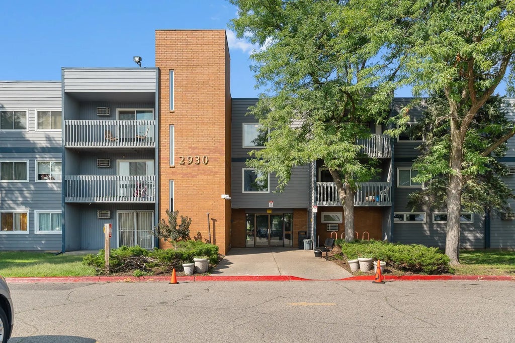 2930 Blaisdell Avenue 228, Minneapolis