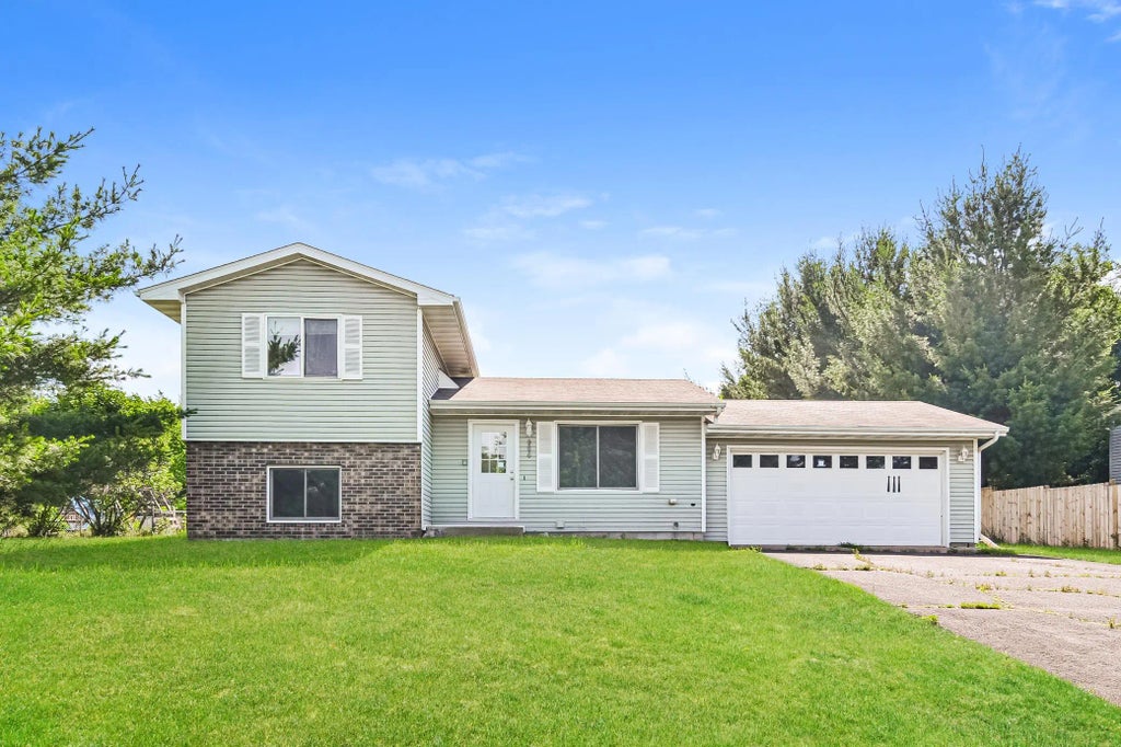 966 Chestnut Street, Taylors Falls