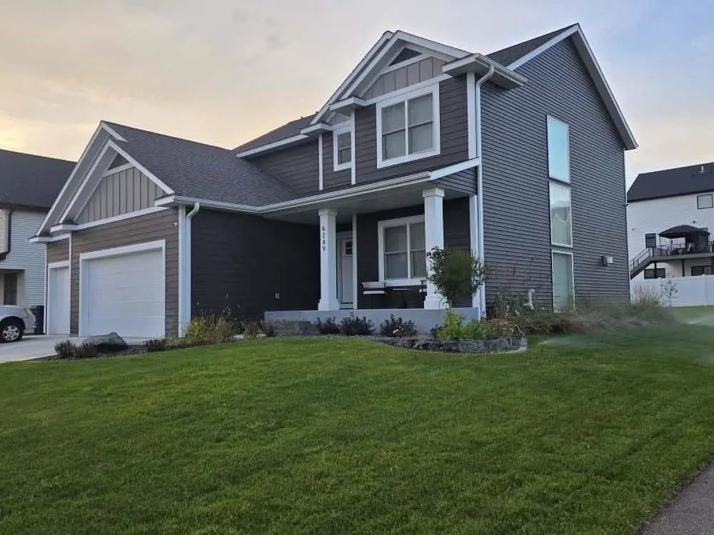 6249 Summit Pine Road Nw, Rochester