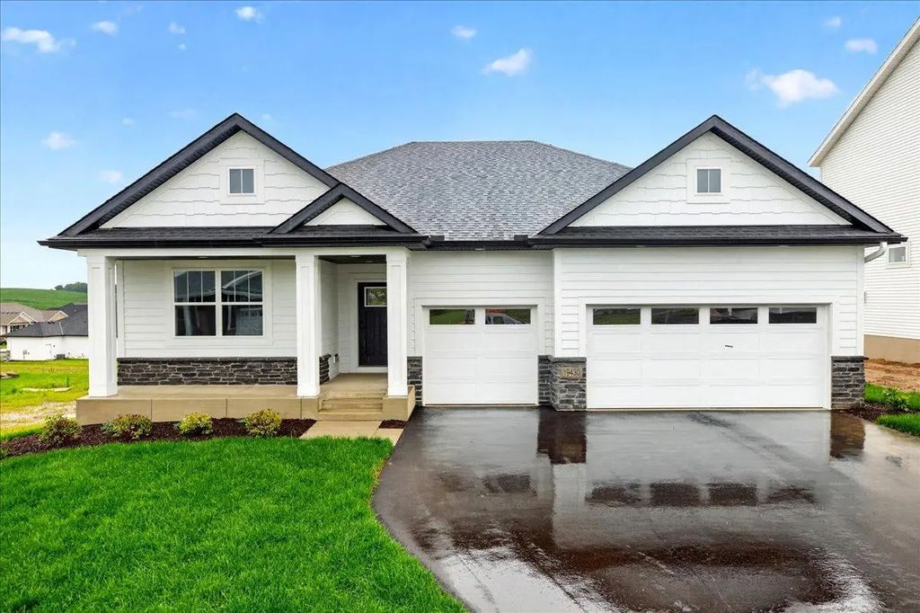 19380 Everglade Path, Farmington