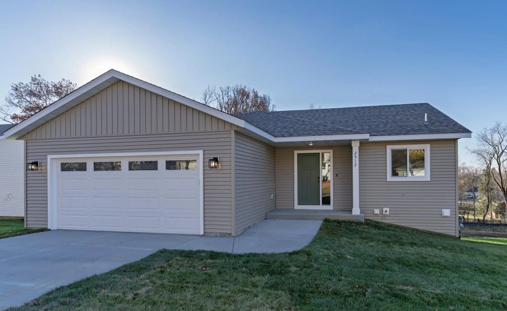 2512 15 Street Se, Rochester