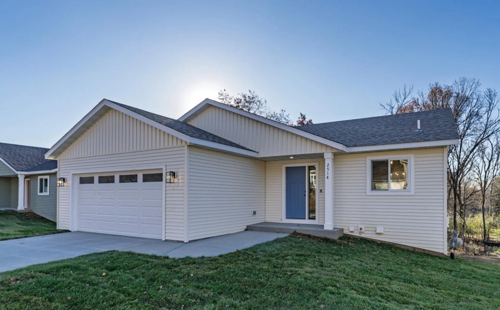 2518 15 Street Se, Rochester