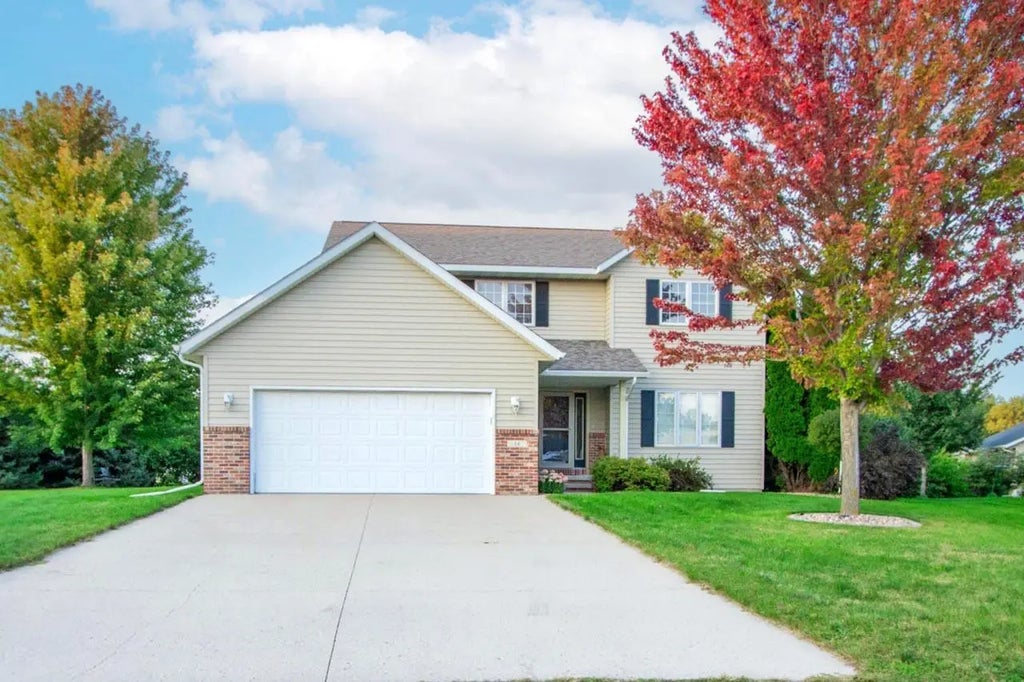 14 Eagle Ridge Court, North Mankato