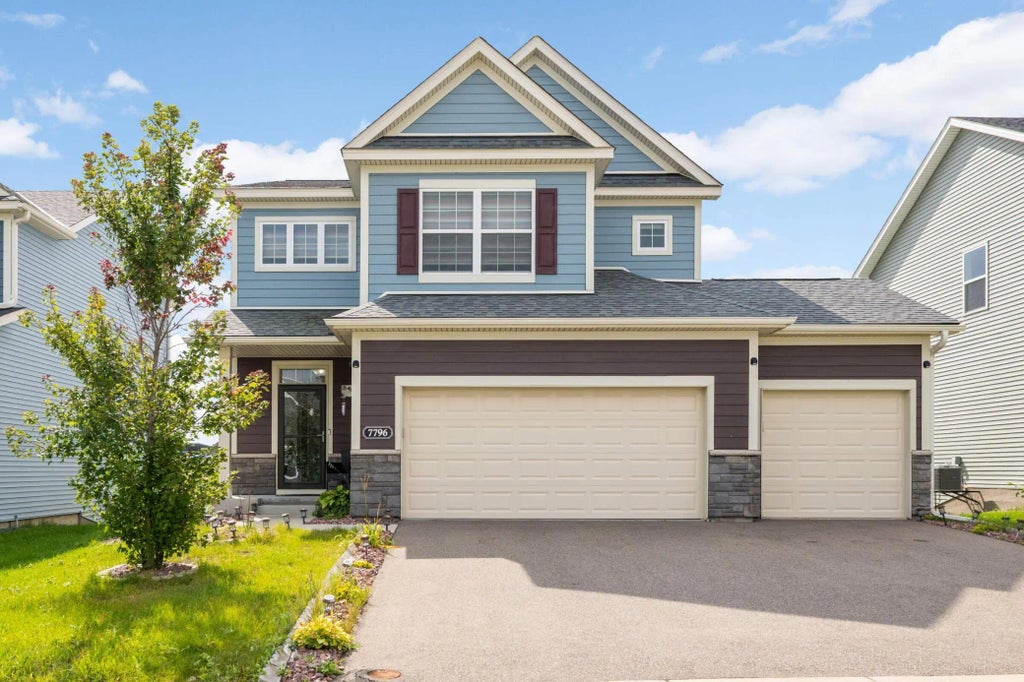 7796 184th Street W, Lakeville