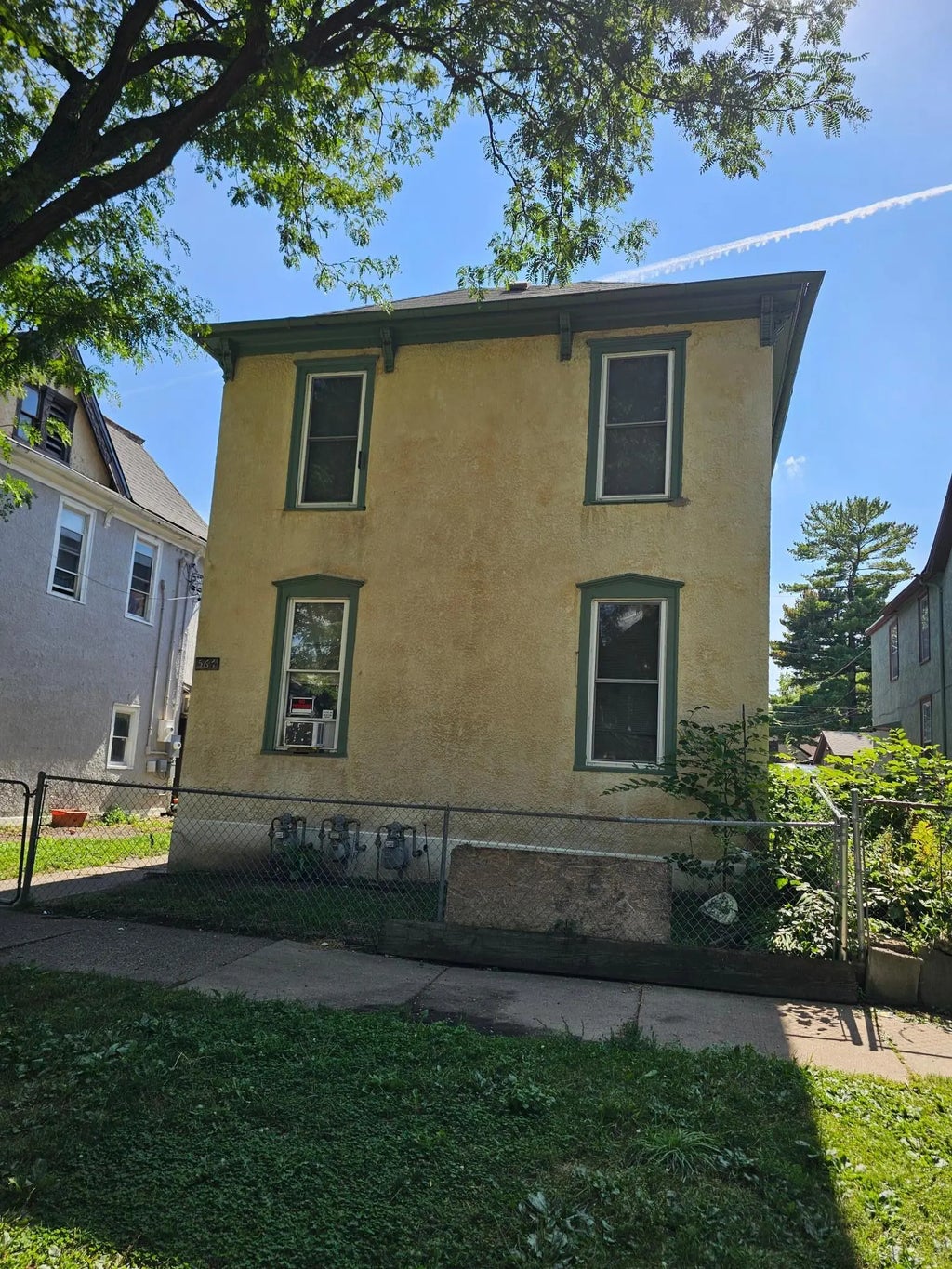 566 Edmund Avenue, Saint Paul