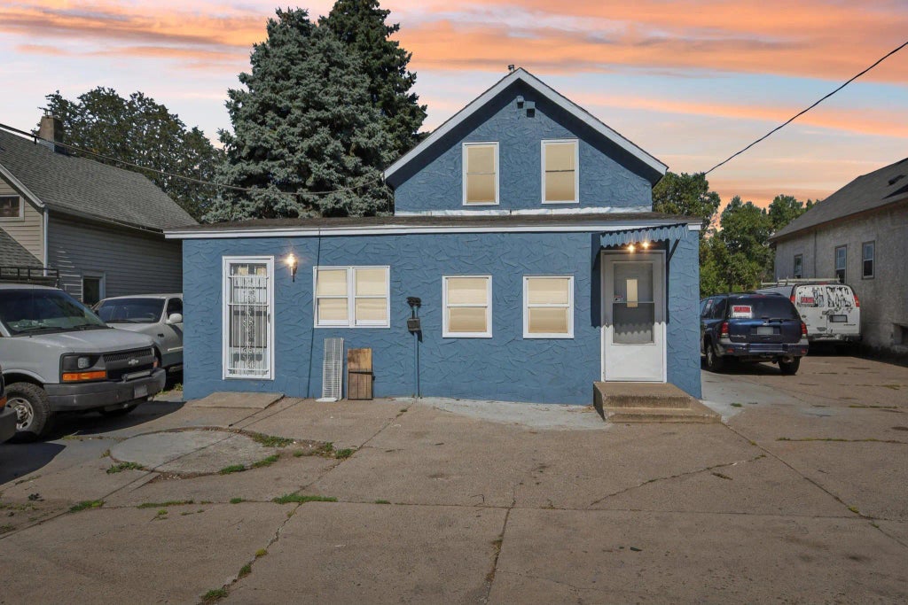 612 Bush Avenue, Saint Paul