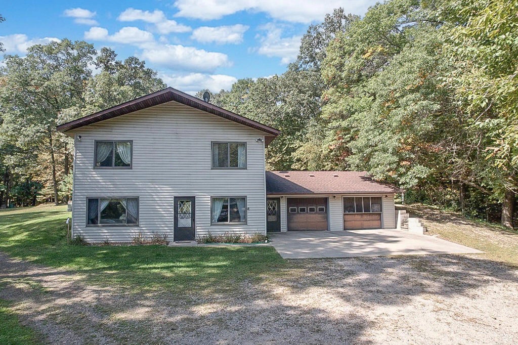 17963 27th Avenue, Fair Haven Twp