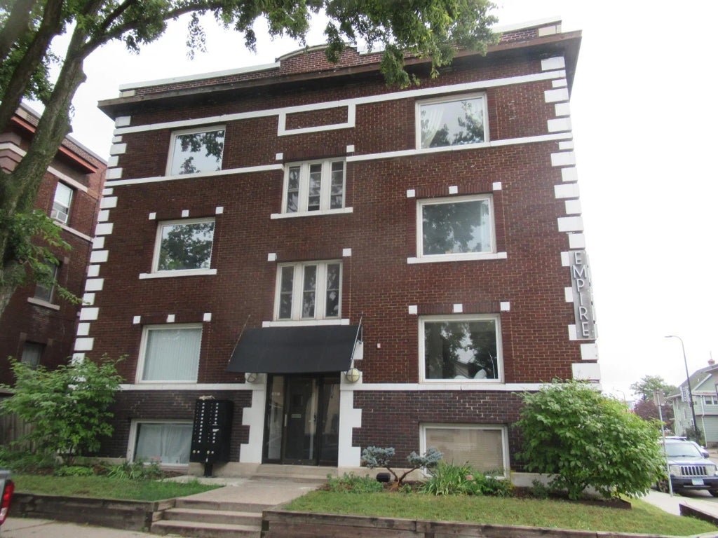 2881 Irving Avenue S 106, Minneapolis