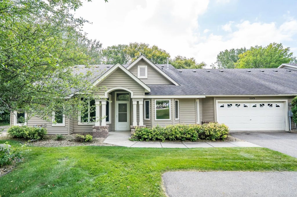 1115 E Travelers Trail, Burnsville