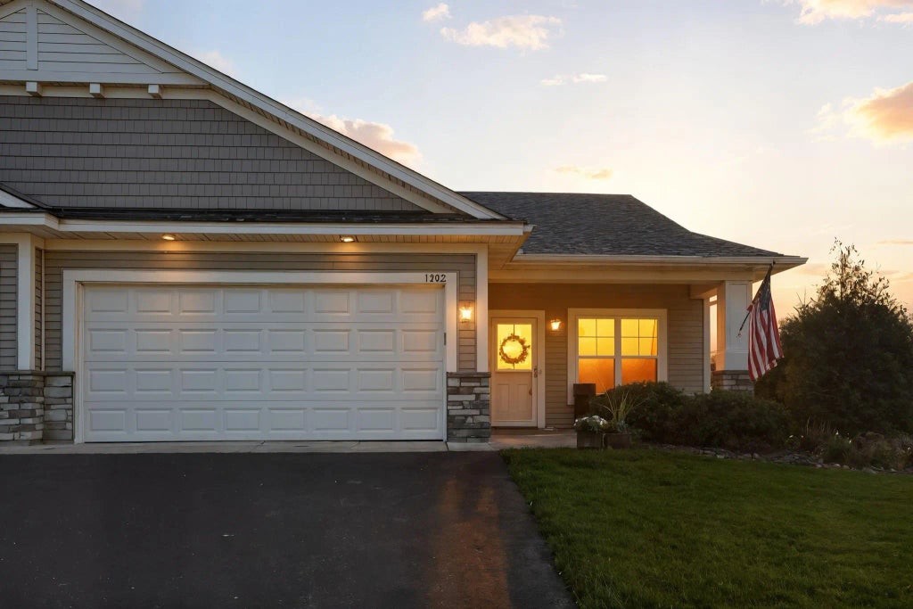 1302 10th Street N, Hudson