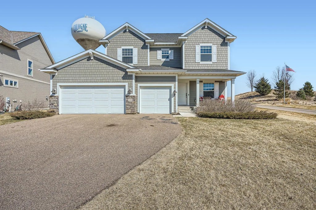 2244 Naples Avenue, Cologne