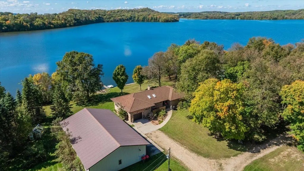 13505 485th Avenue, Parkers Prairie