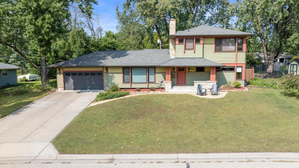 4920 Dawnview Terrace, Golden Valley