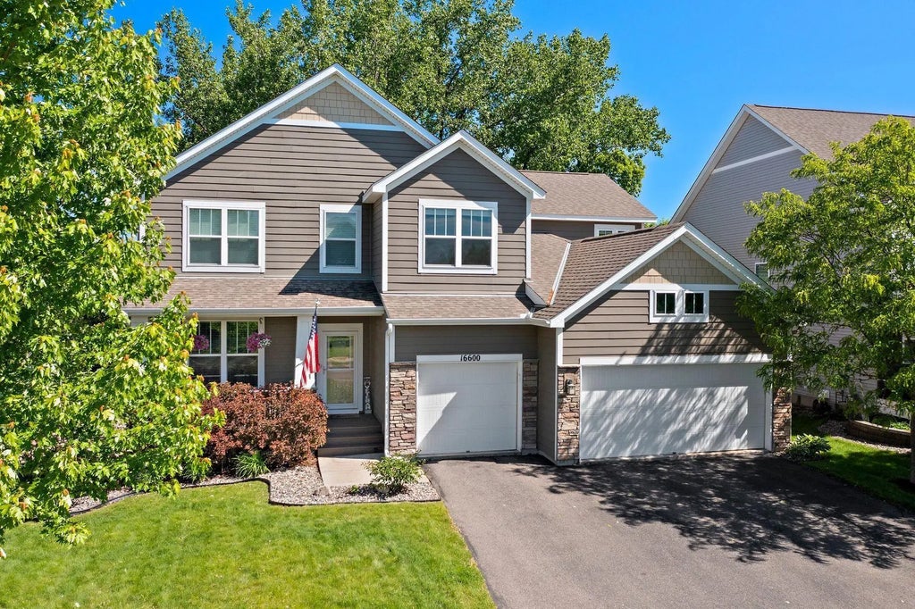 16600 61st Avenue N, Plymouth