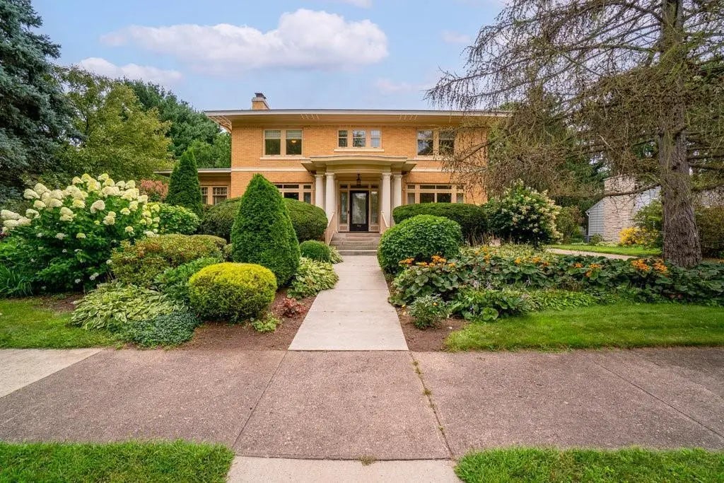 707 W Columbia Street, Chippewa Falls