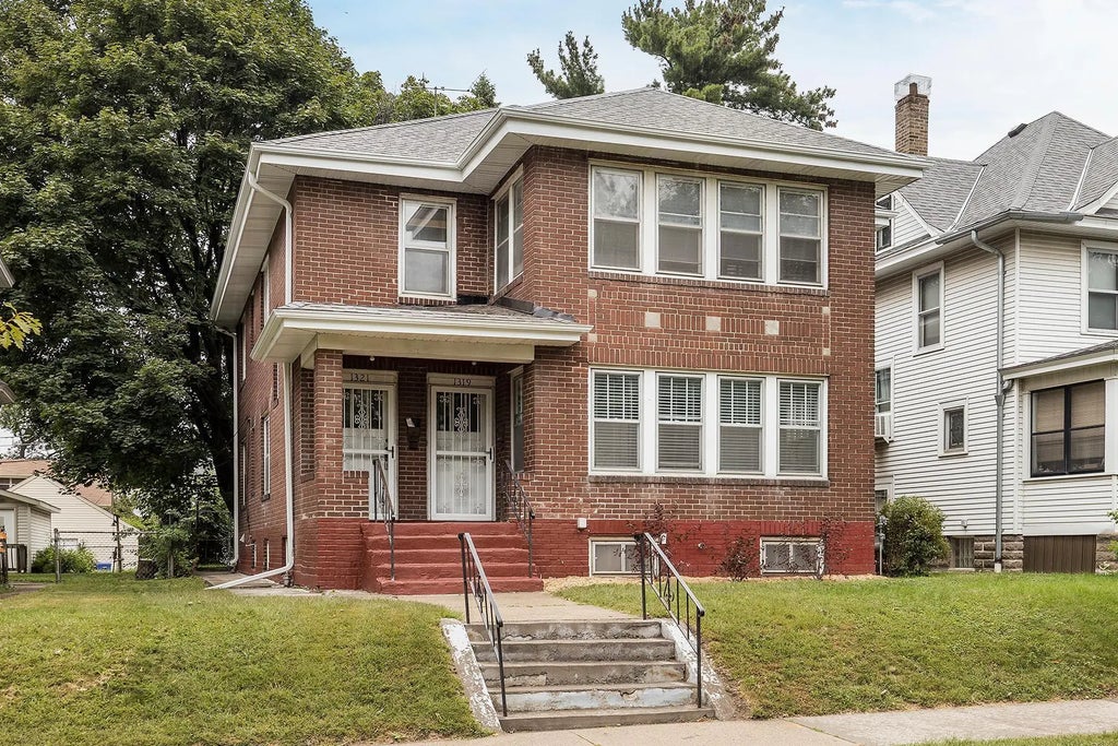 1319 Dayton Avenue, Saint Paul