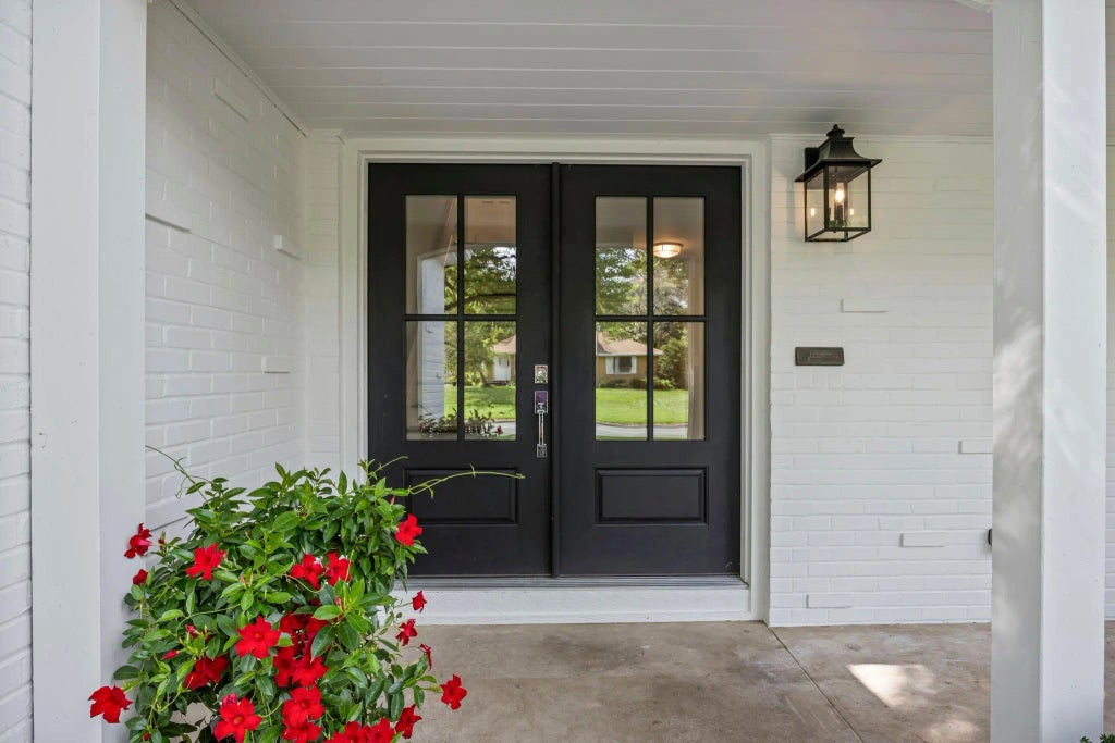 6832 Creston Road, Edina