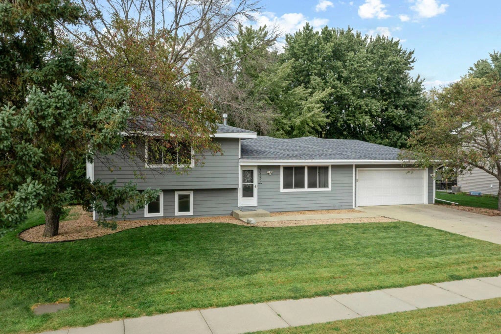 9965 208th Street W, Lakeville