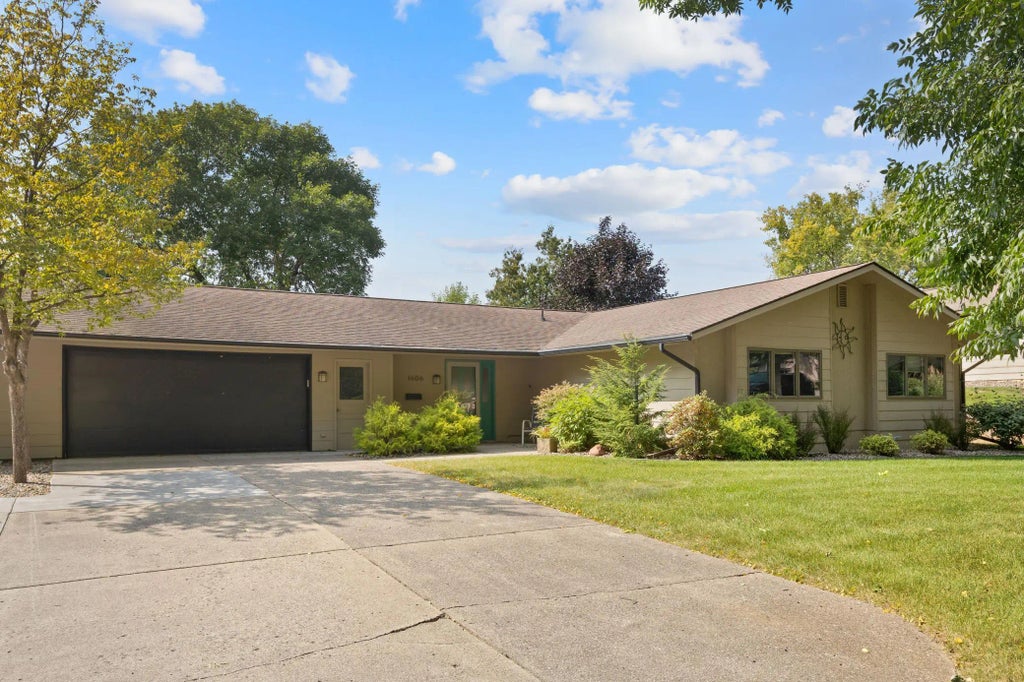 1606 Reichert Avenue, Red Wing