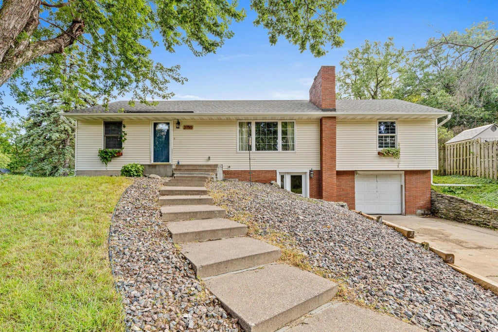 3750 Van Dyke Street, White Bear Lake