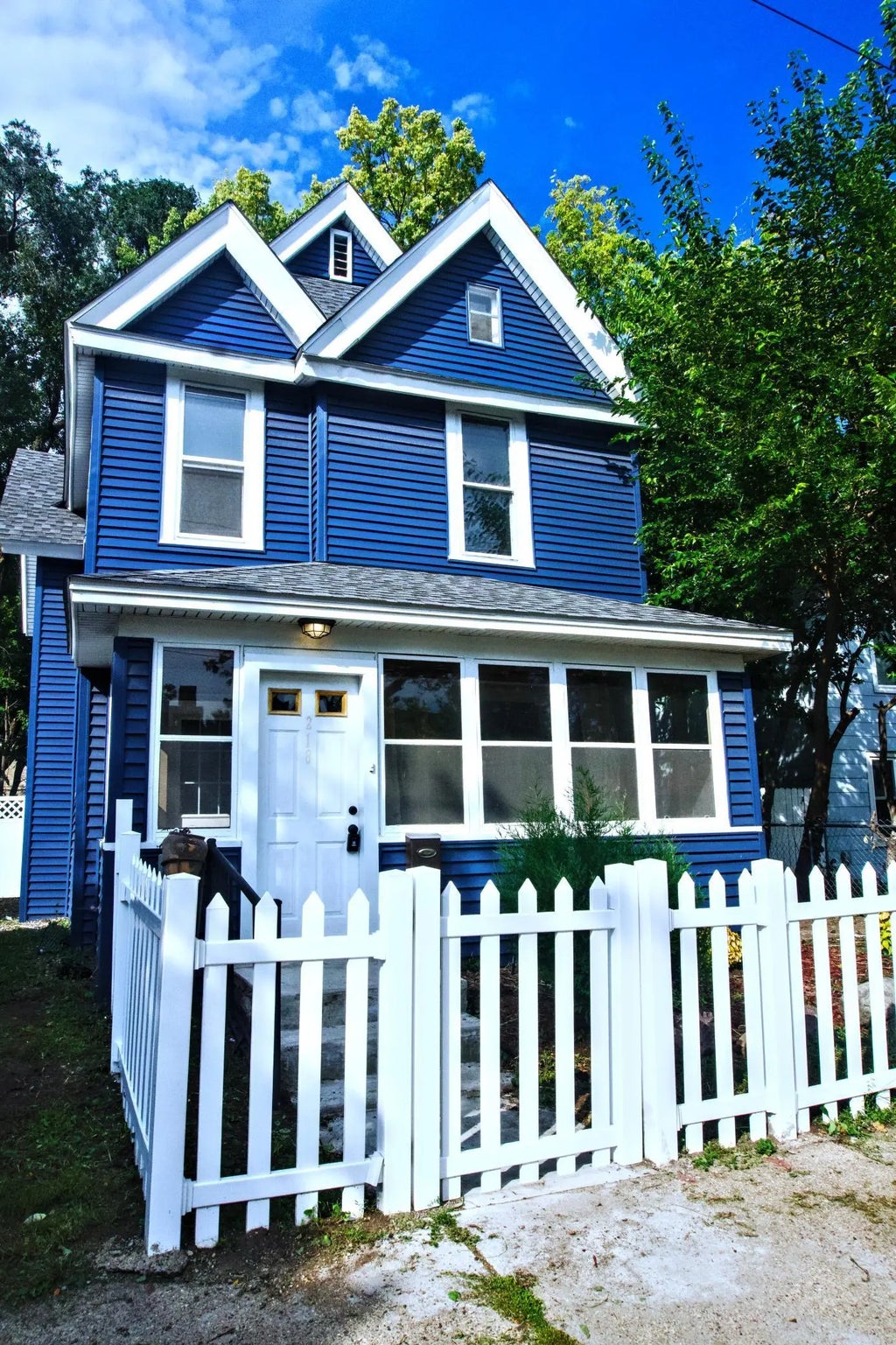 218 W 29th Street, Minneapolis