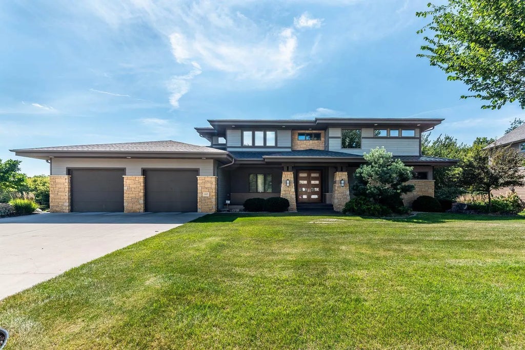 117 Sienna Circle, Mankato