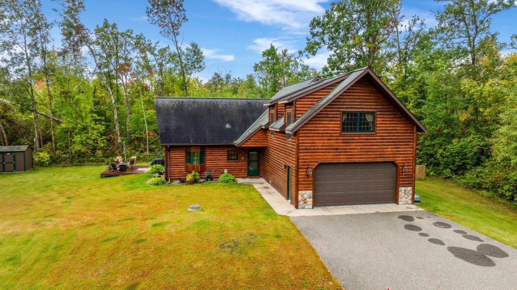 454 Wagon Wheel Drive Se 9, Ten Lake Twp