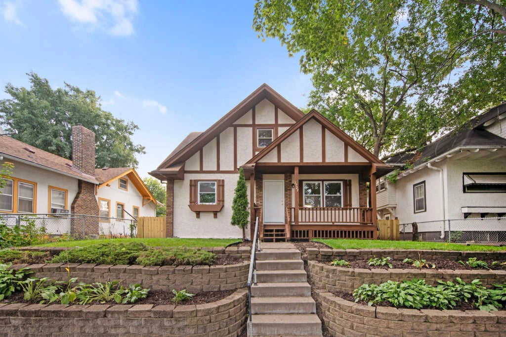 1722 Queen Avenue N, Minneapolis