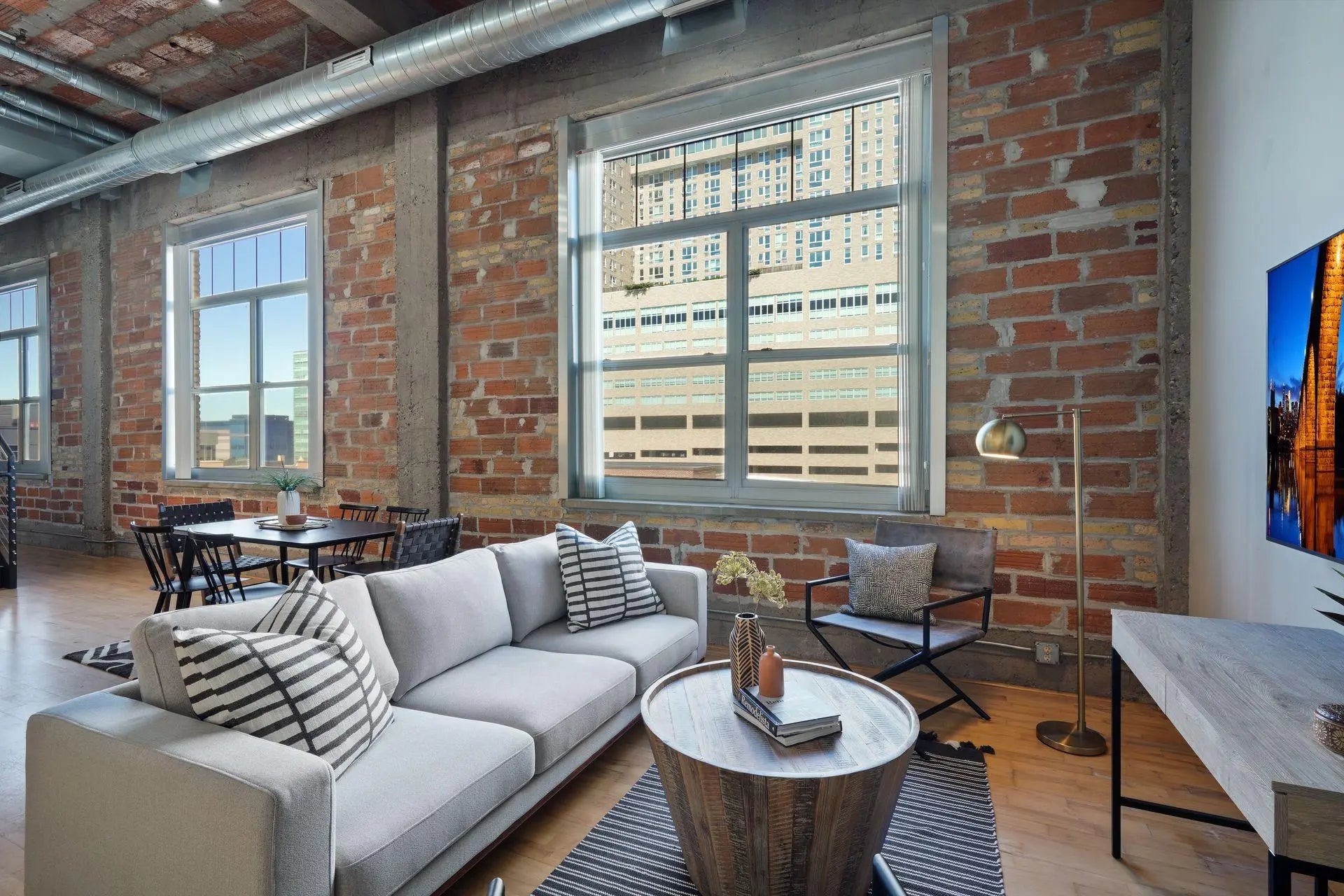 Photo of Listing #6788529