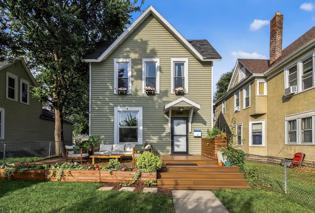 3820 Portland Avenue, Minneapolis