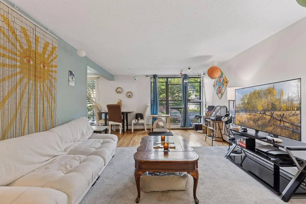 1807 Elliot Avenue 4, Minneapolis