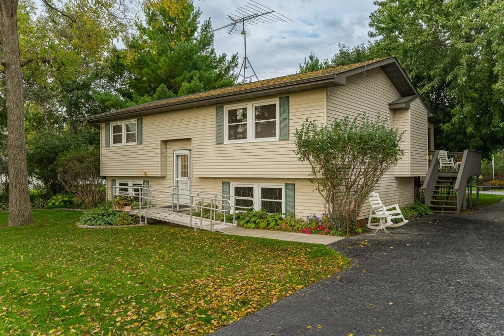 63149 280th Avenue, Byron