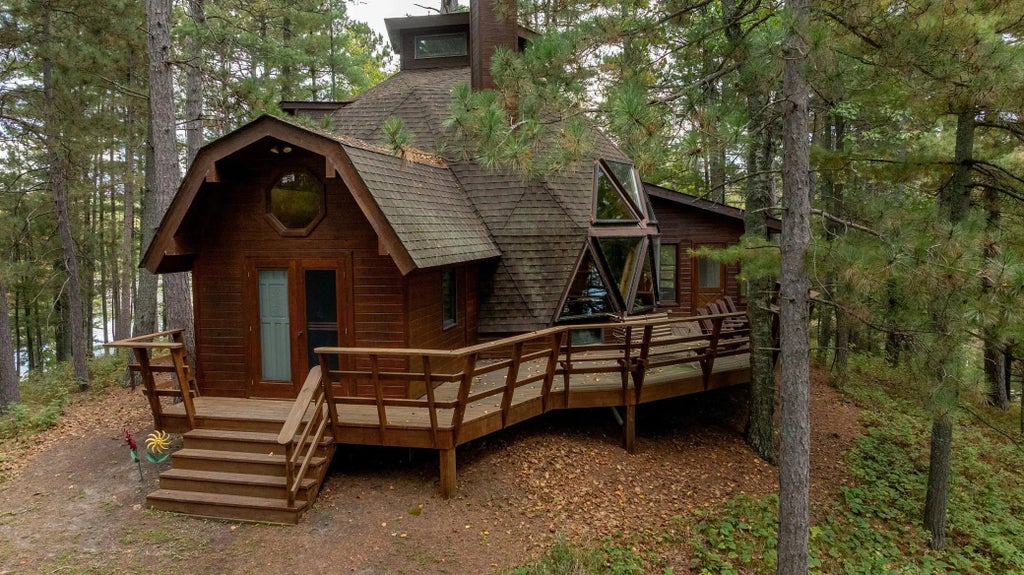 5297 Barnum Road Nw, Hackensack