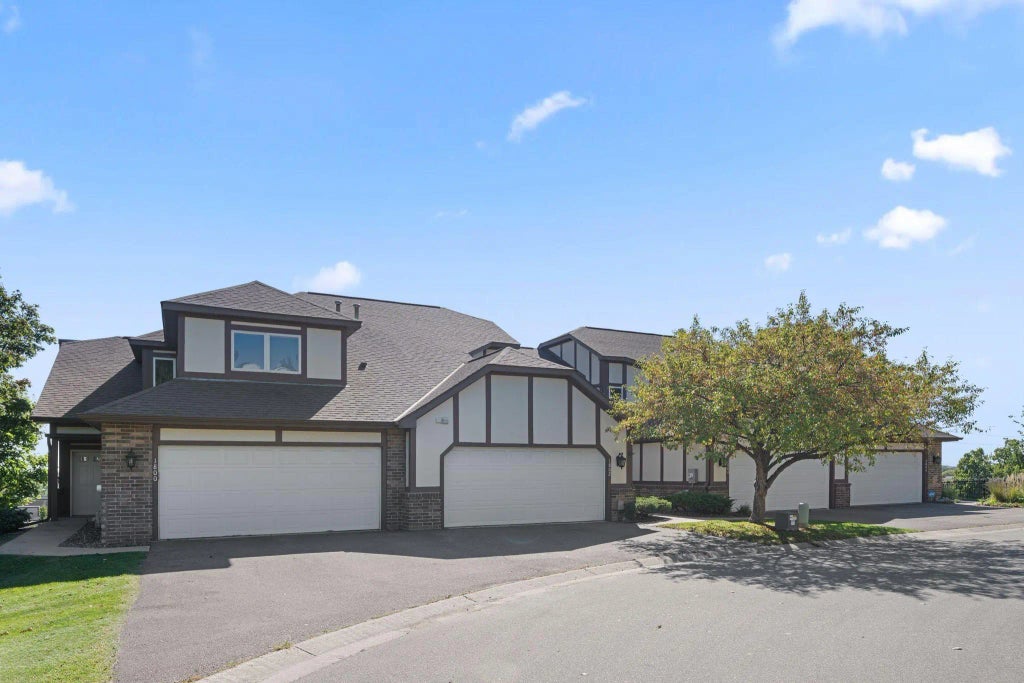 1802 Mckinley Street Ne, Minneapolis