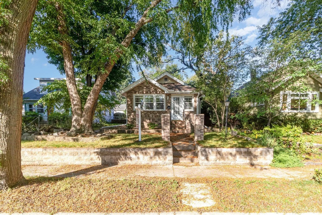 3512 43rd Avenue S, Minneapolis