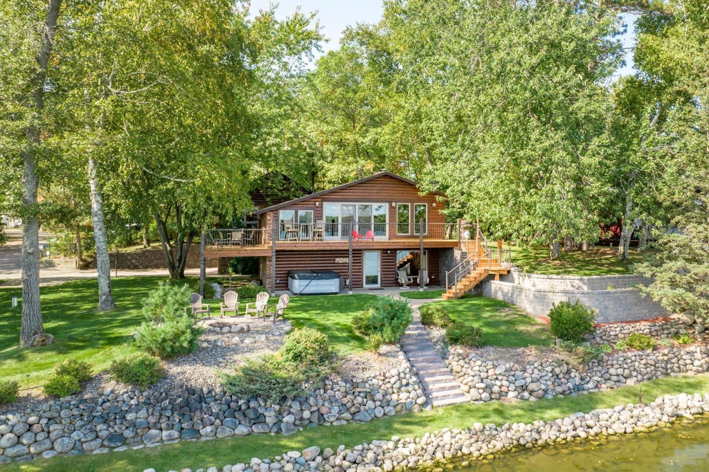 37804 Dream Island Road, Crosslake