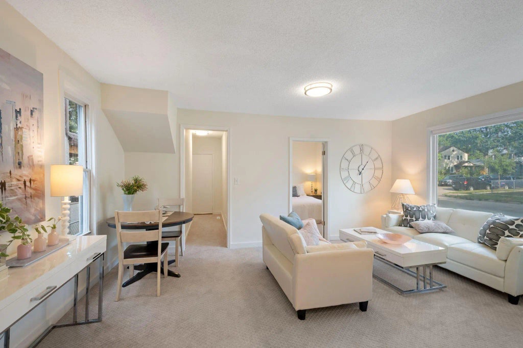 3901 Clinton Avenue, Minneapolis