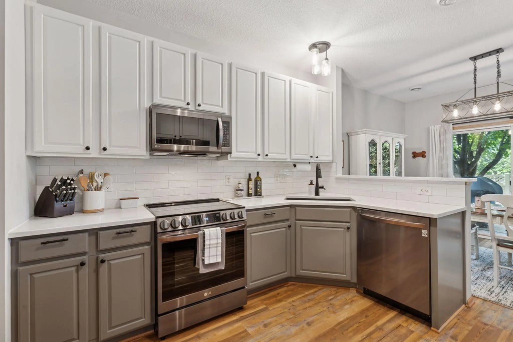 7745 Elm Grove Avenue, New Hope