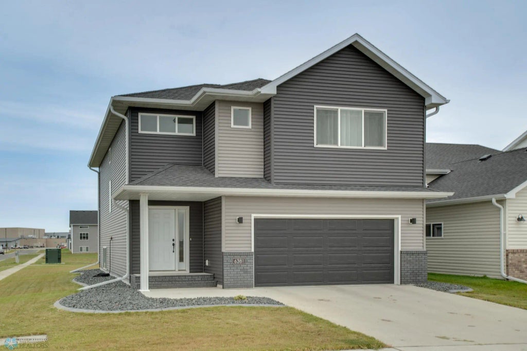 6381 Saint Ann Avenue, Horace