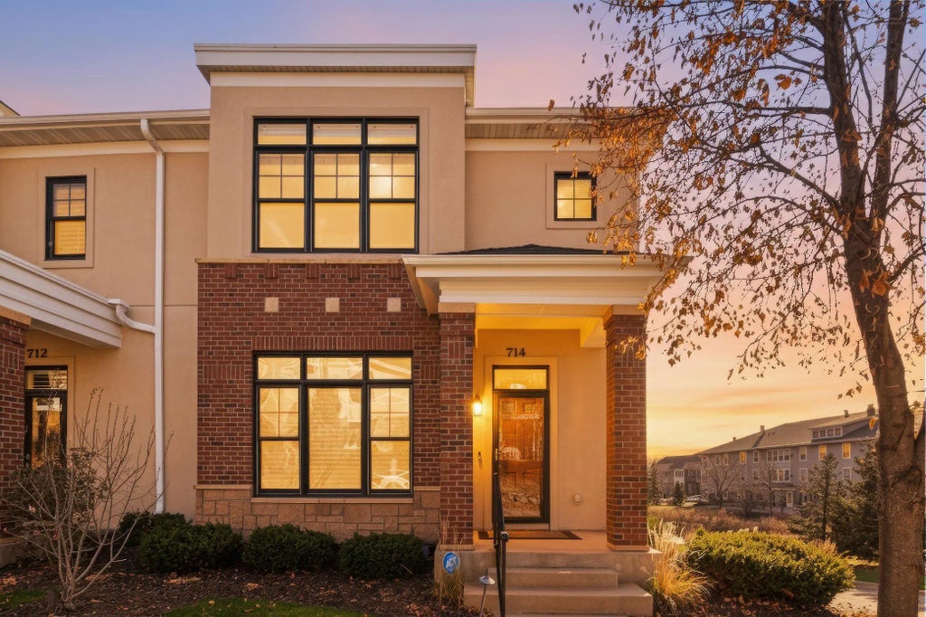 714 Linden Street, Mendota Heights