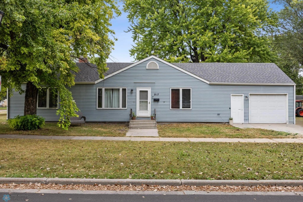 917 14th Avenue N, Fargo
