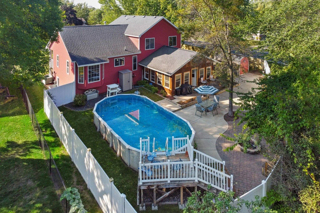 948 Xenia Avenue Nw, Elk River