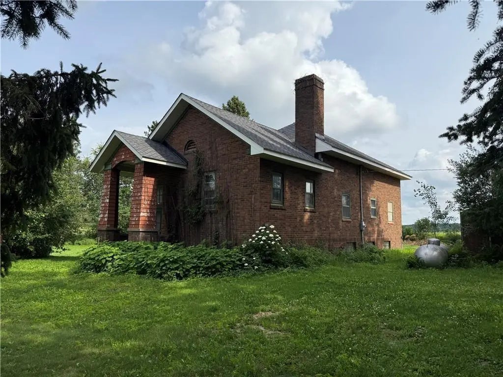 2999 18th Street, Oak Grove Twp