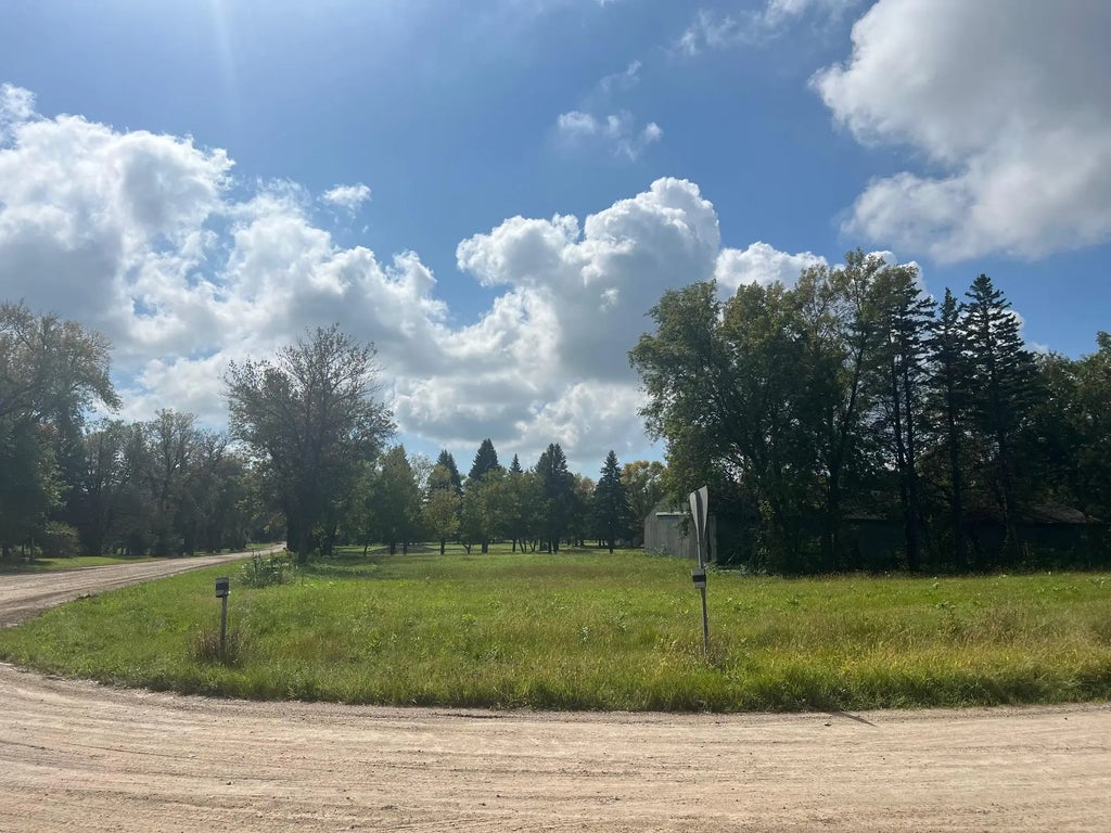 Xxx 30th Avenue Sw, Willmar