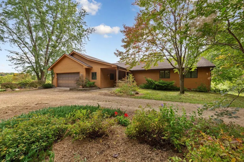 3920 57th Street W, Webster