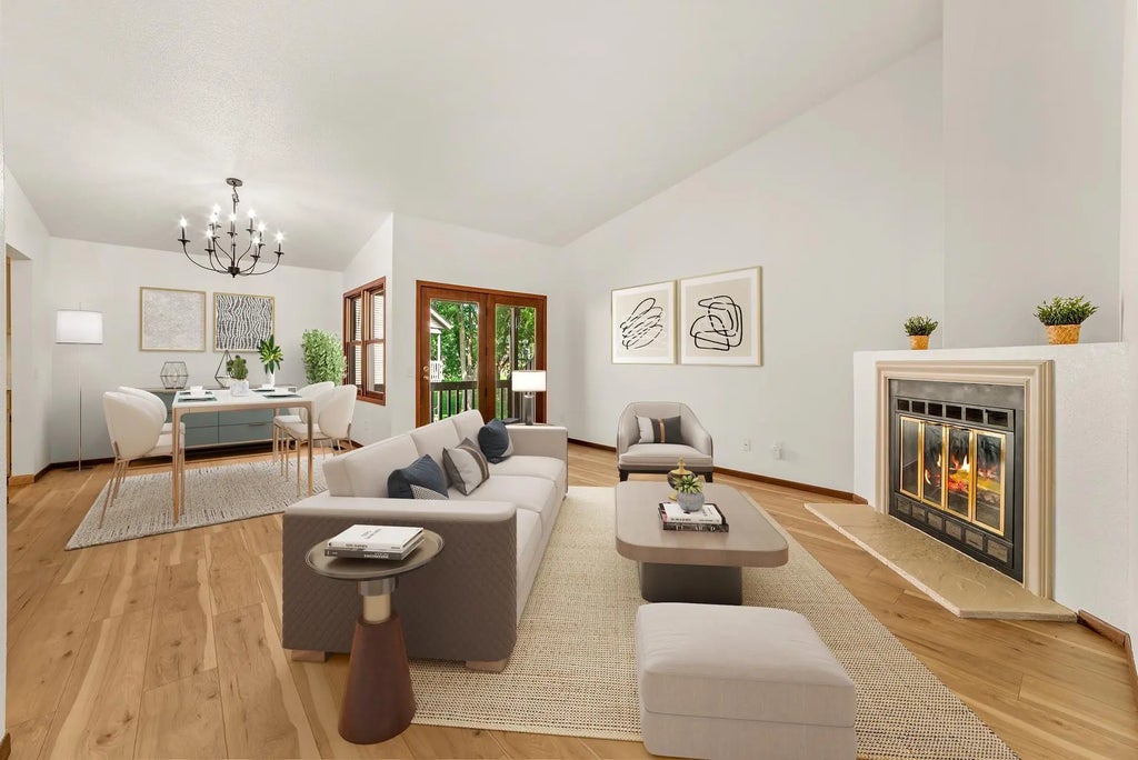 7019 W 110th Street Circle 15, Bloomington